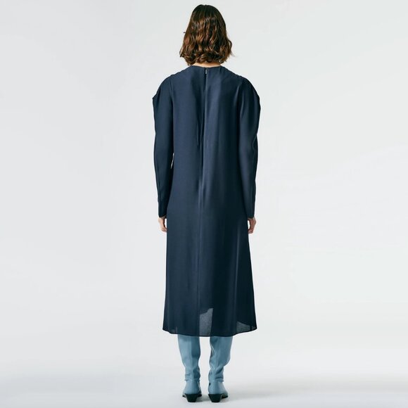 NWT! Tibi Featherweight Eco Crepe Dress in Midnight Navy, size 8. - Picture 5 of 15